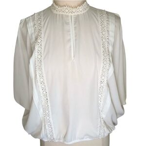 Cream Bohemian peasant blouse w/lace front design lace turtleneck, short sleeve